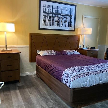 تيمينز Pine Ridge Motel المظهر الخارجي الصورة