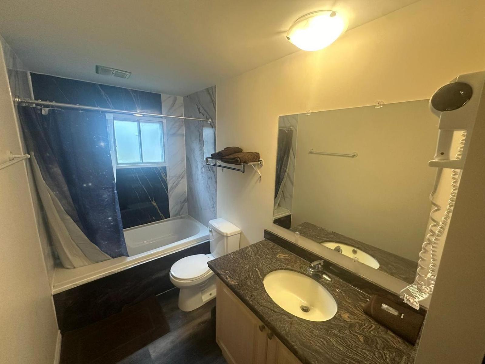 تيمينز Pine Ridge Motel المظهر الخارجي الصورة